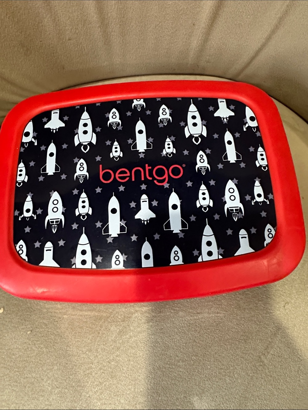 Bentgo Kids Lunchbox with Red Trim and Rocket Pattern